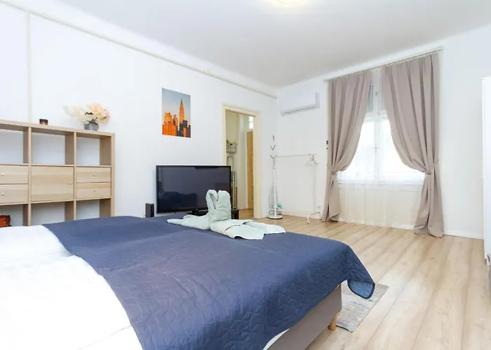 Cosy Core W Ac By Nw Boedapest